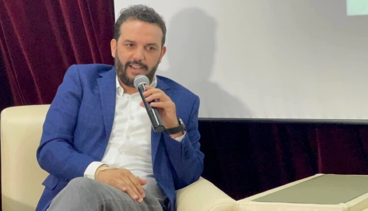 سعيد أيت باجا…أوركسترا الفن بين خشبة الإبداع ومحراب الأكاديمية